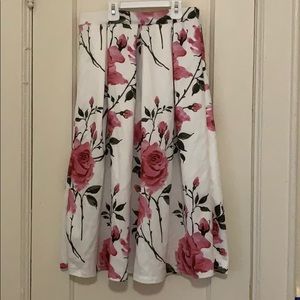 Floral Midi skirt
